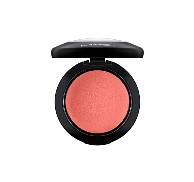 mac cosmetics blush cleaner